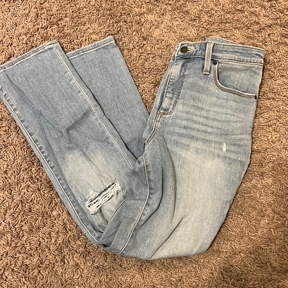Universal Thread Jeans with slight holes on knees